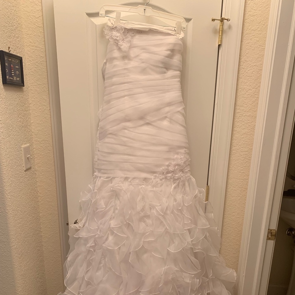 Wedding Gown 👰